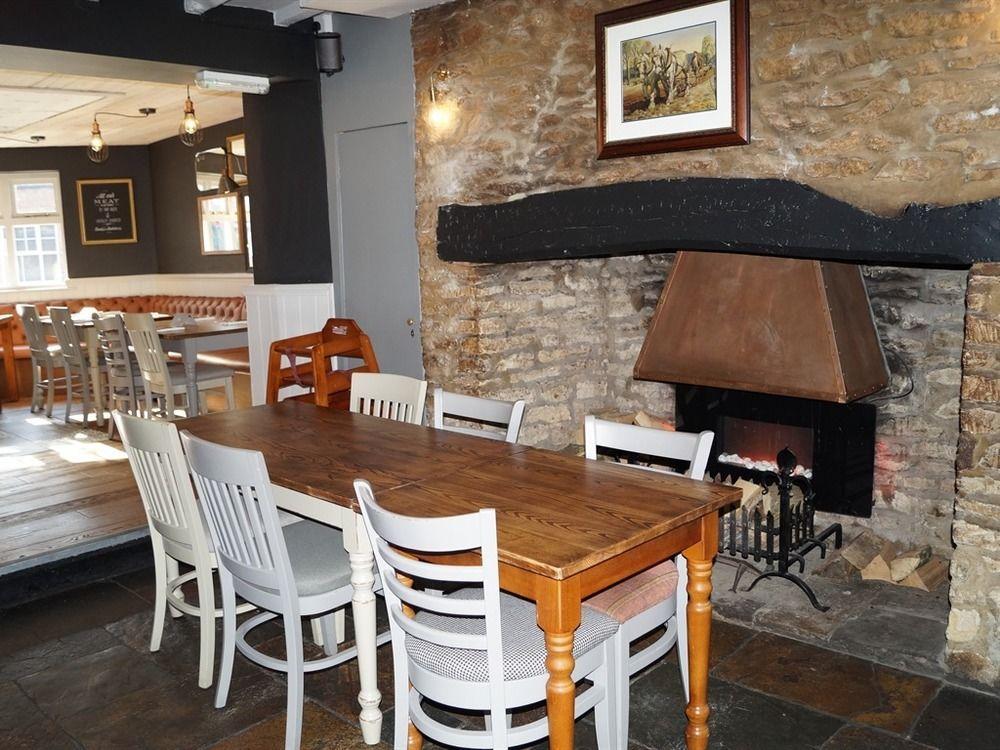The Plough Bicester Zewnętrze zdjęcie